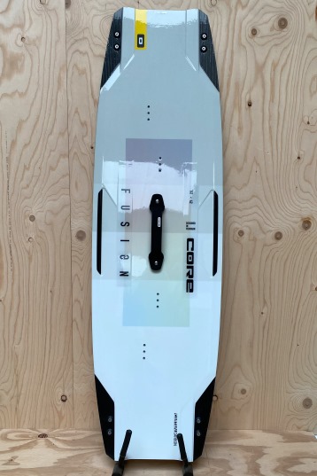 独特な店 Buy Kitemana at Online Directionals and Kiteboards Twintip Core その他