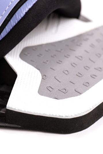 Juniqua-Pads & Straps N°2