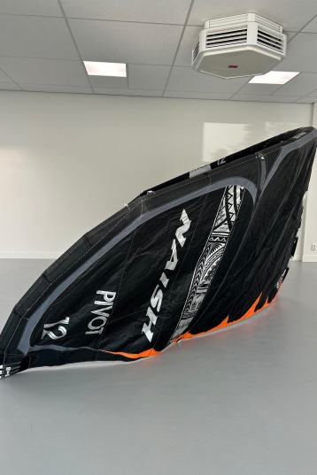 Naish-Pivot 2021 Kite (2nd)