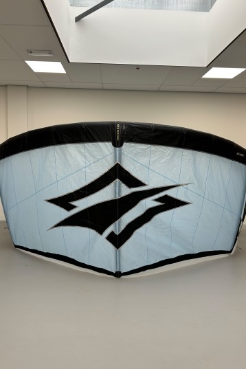 Naish-Psycho Q Series 2025 Kite (DEMO)