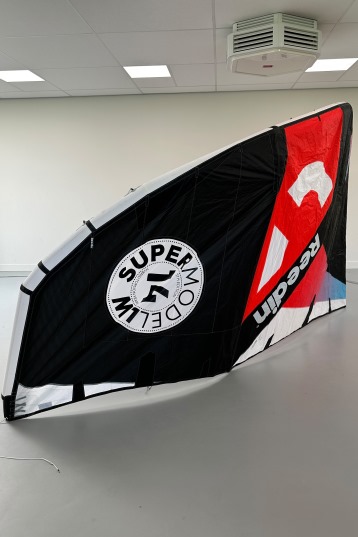 Reedin Kiteboarding-Super Model HTF 2024 Kite (2nd)