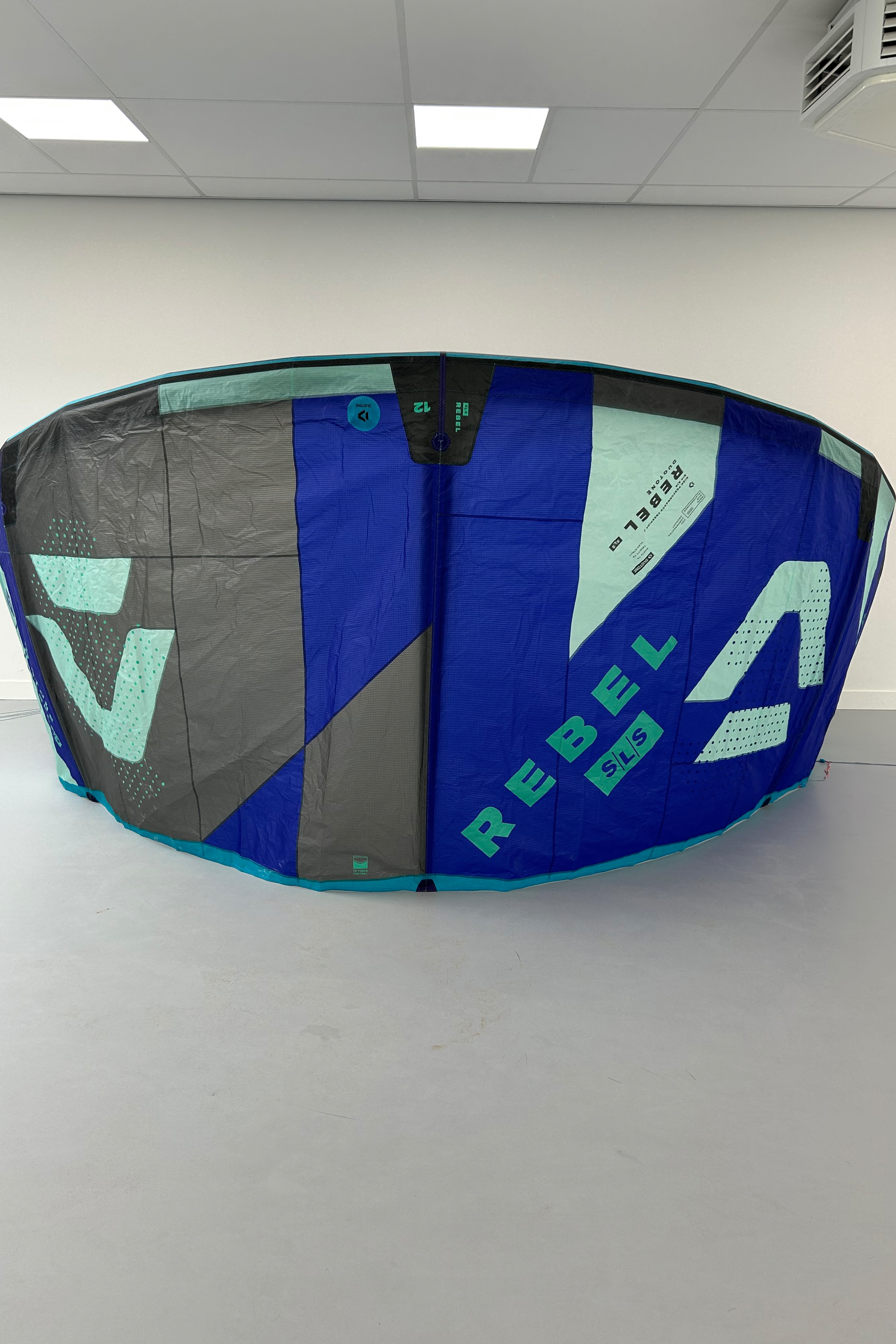 Duotone Kiteboarding-Rebel SLS 2024 Kite (DEMO)