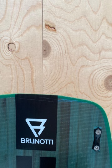 Brunotti-Discovery Kiteboard (DEMO)