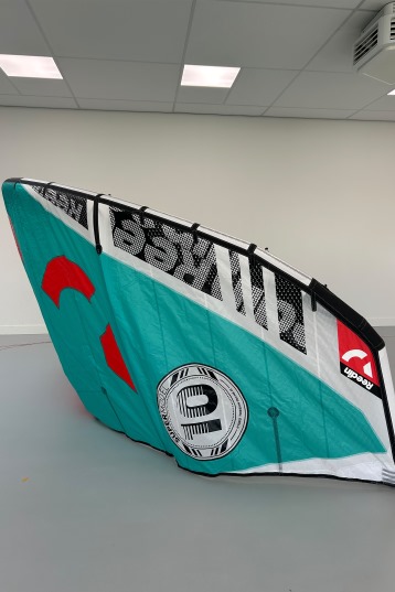 Reedin Kiteboarding-Super Model 2025 Kite (DEMO)