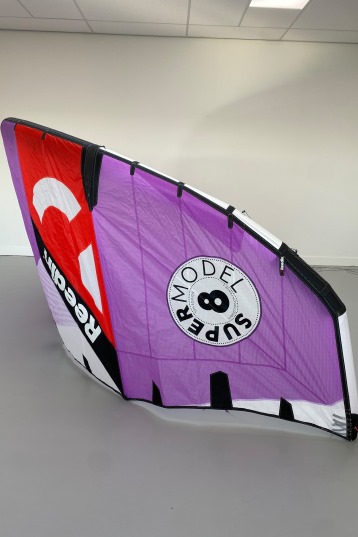 Reedin Kiteboarding-Super Model HTF 2024 Kite (DEMO)